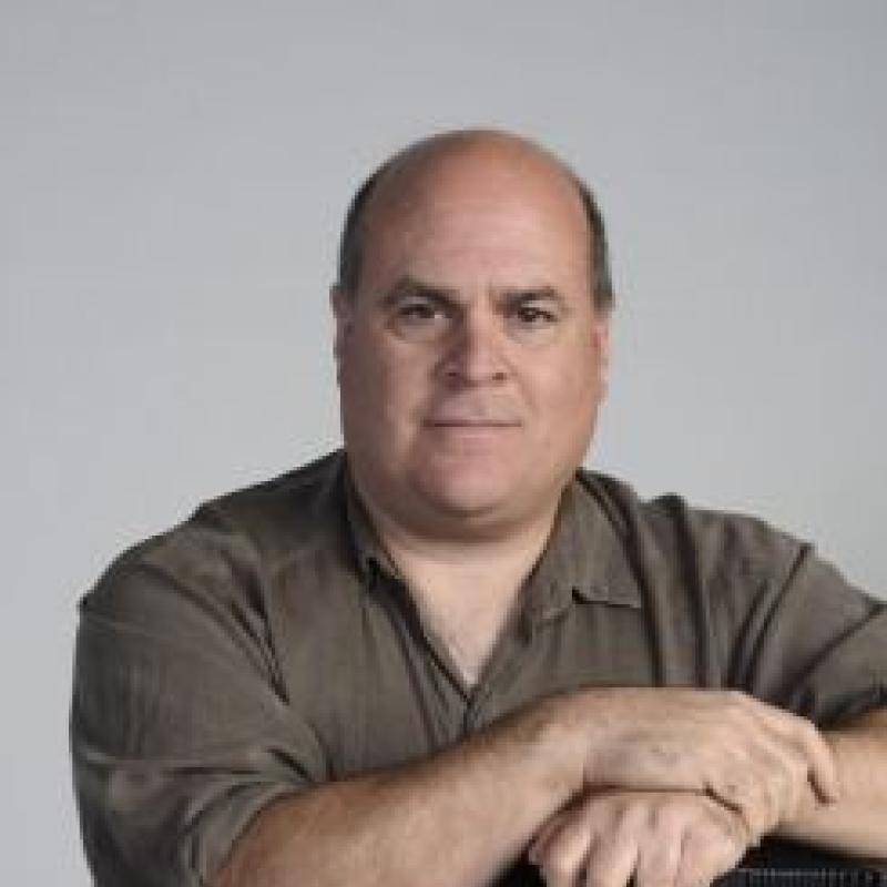 Professor Joshua Horowitz Headshot