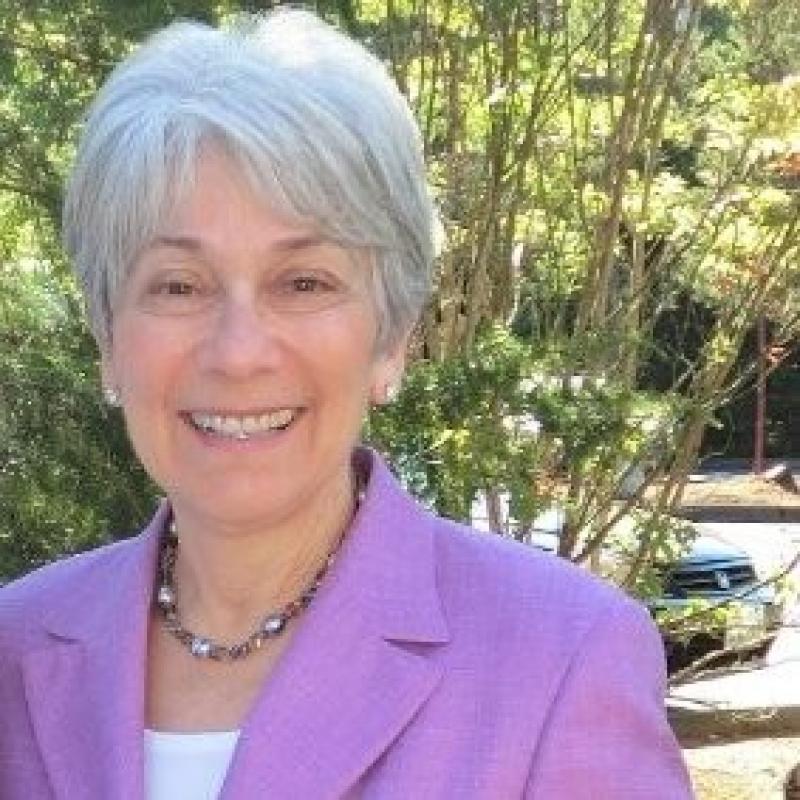 Barbara Sachs-Senn Headshot